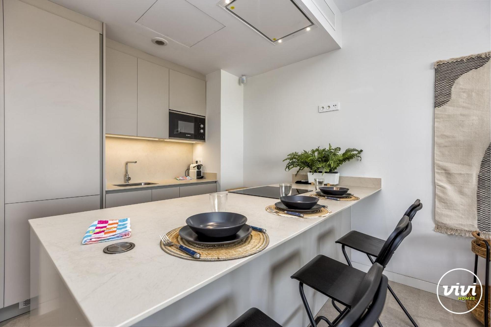 Vivi Homes - Sana Pool, Sauna, Gym & Torremolinos